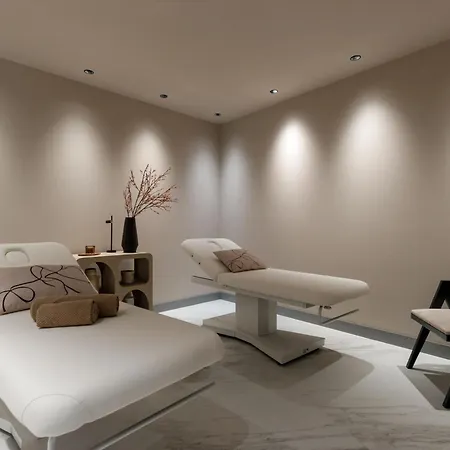 Meliá Hotel 4*